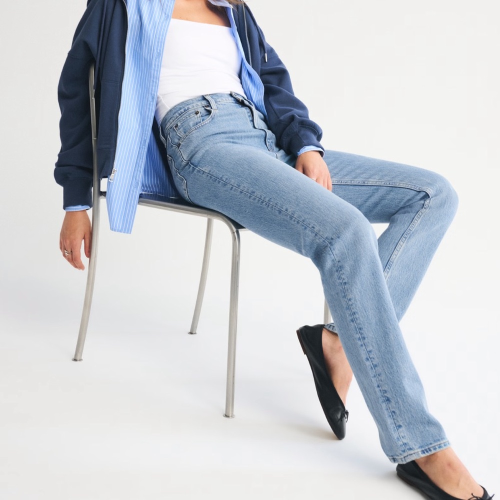 Abercrombie Straight